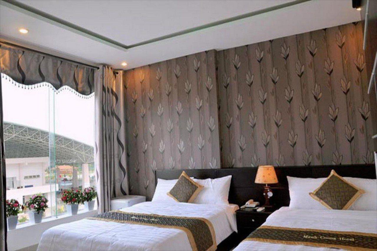 Manh Cuong Hotel Danang Exterior photo