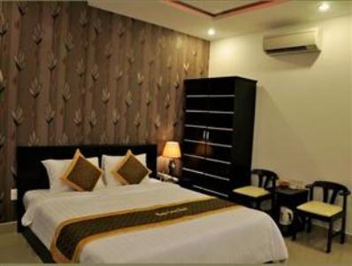 Manh Cuong Hotel Danang Exterior photo